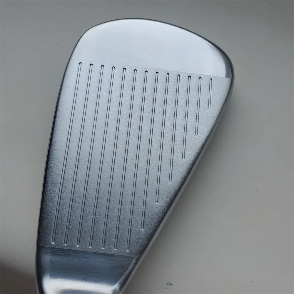 The 4th Silverp790 generation Forged Long distance professional golf club Iron Set 4-9P Golf Irons R/S Steel/Graphite Headcover