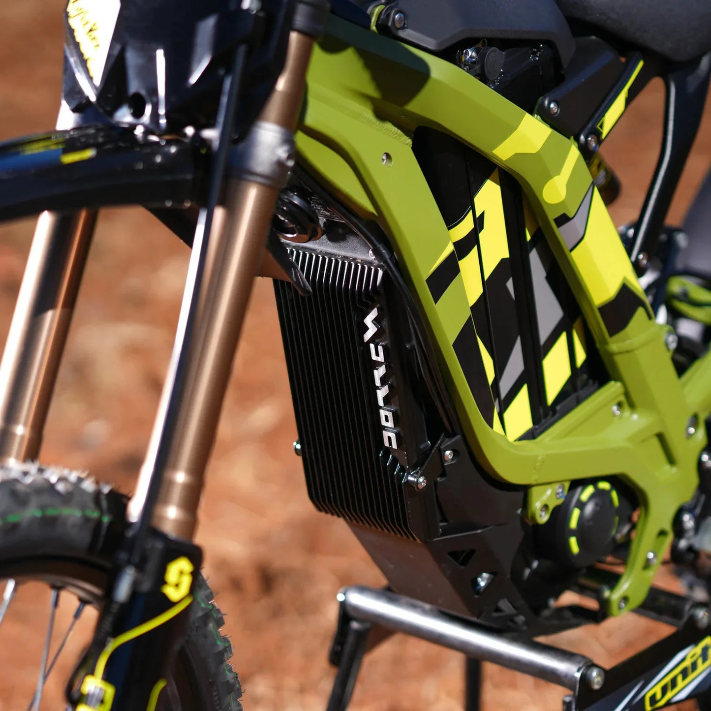 Ready To Ship 2025 Light Bee X Multiple Colors New Cheap 8000w Electric Multi-purpose Bicycle